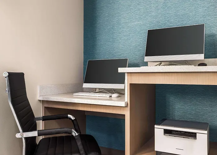 La Quinta By Wyndham San Antonio North Stone Oak Hotel